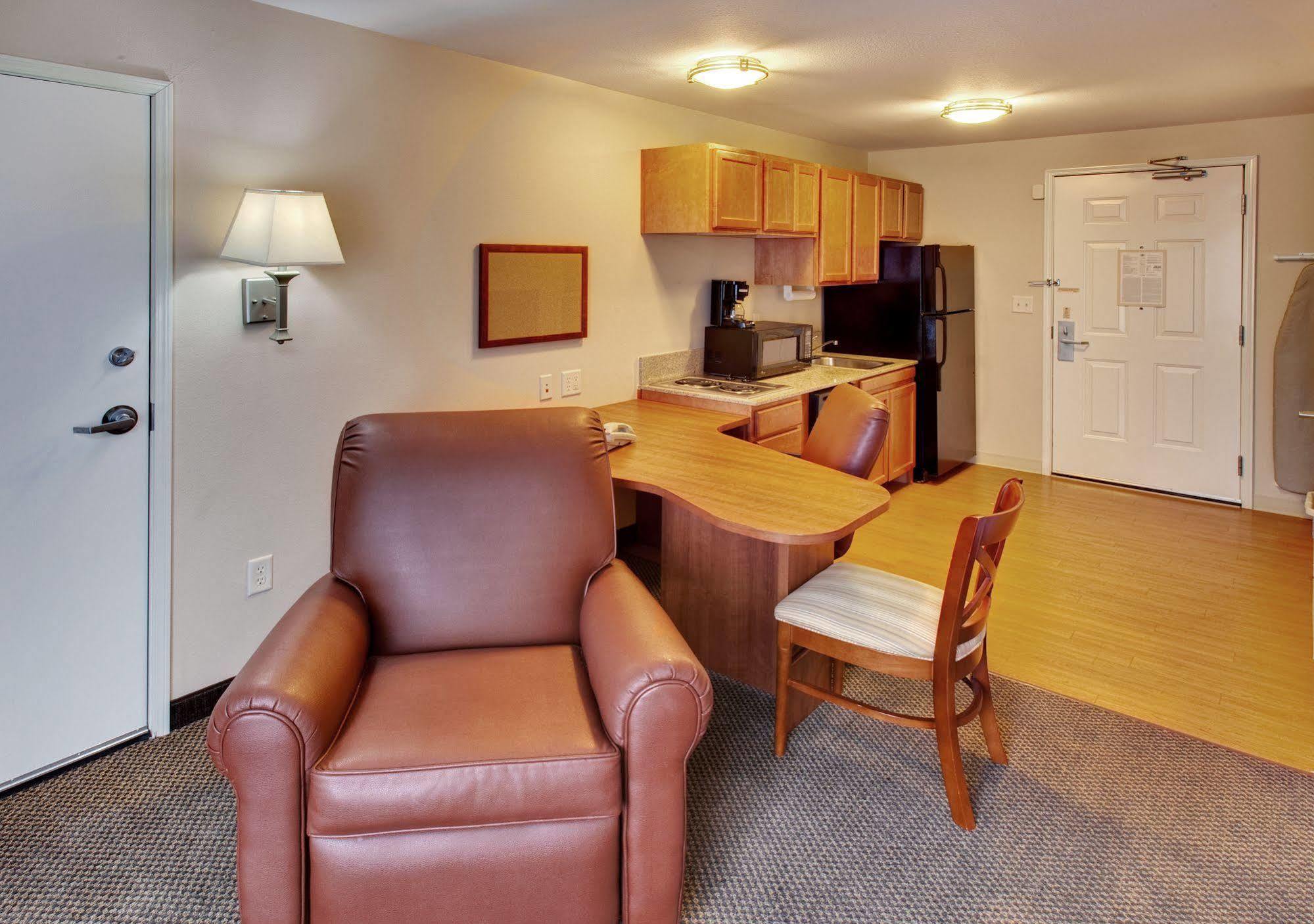 Candlewood Suites Lincoln By Ihg Chambre photo