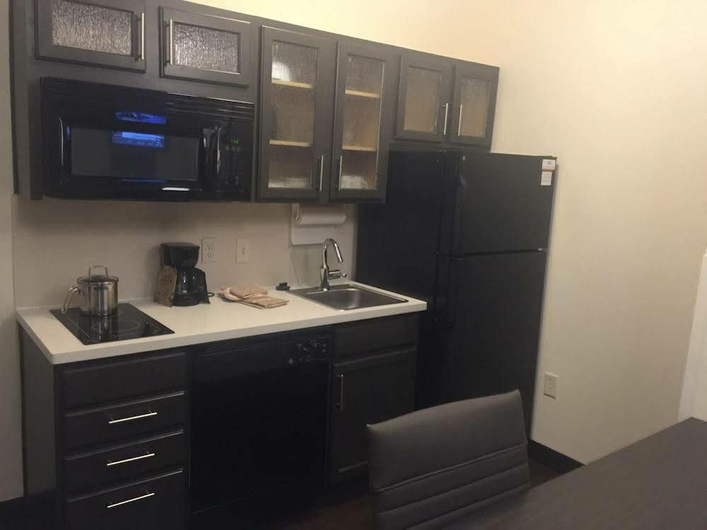 Candlewood Suites Lincoln By Ihg Extérieur photo