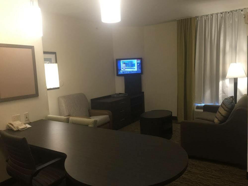 Candlewood Suites Lincoln By Ihg Extérieur photo