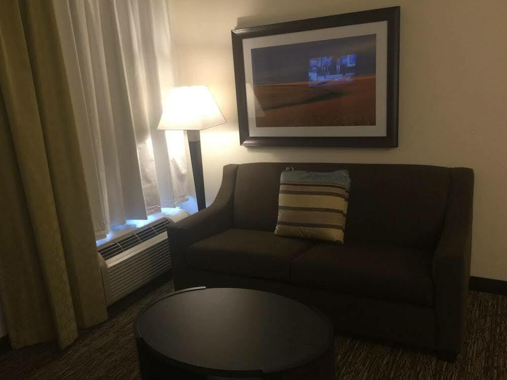 Candlewood Suites Lincoln By Ihg Extérieur photo