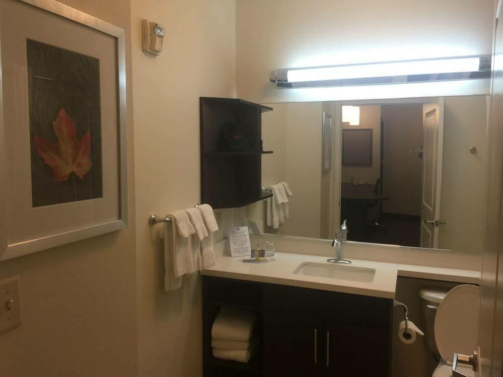 Candlewood Suites Lincoln By Ihg Extérieur photo